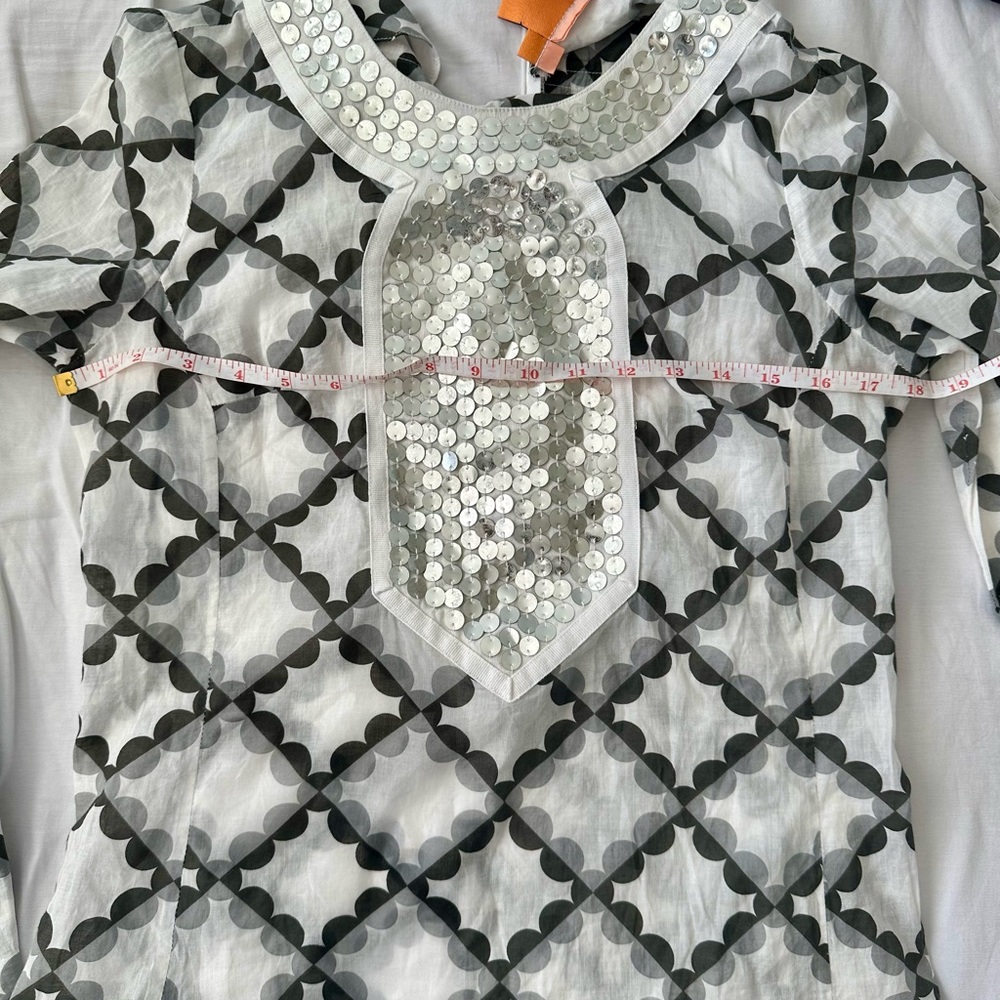 Tory Burch Long Graphic Tunic with Metallic Details size 4 - Picture 10 of 11